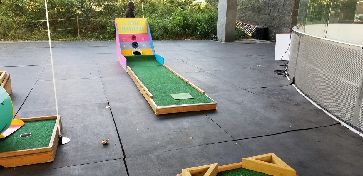 WOW Entertainment Inc. Authentic Mini Golf The Vendry