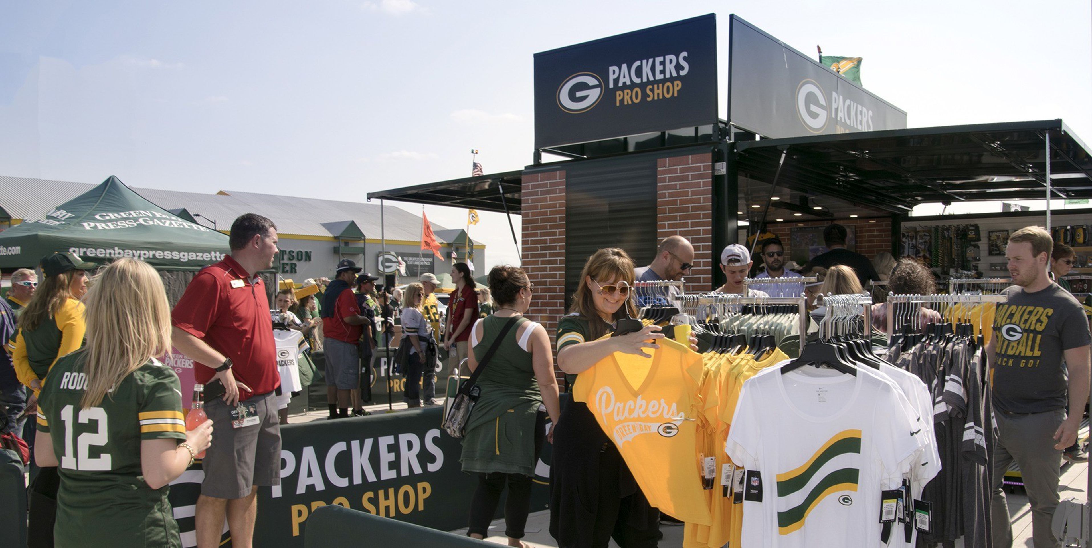 Green Bay Packers Pro Shop Sporting Event in Green Bay WI The Vendry