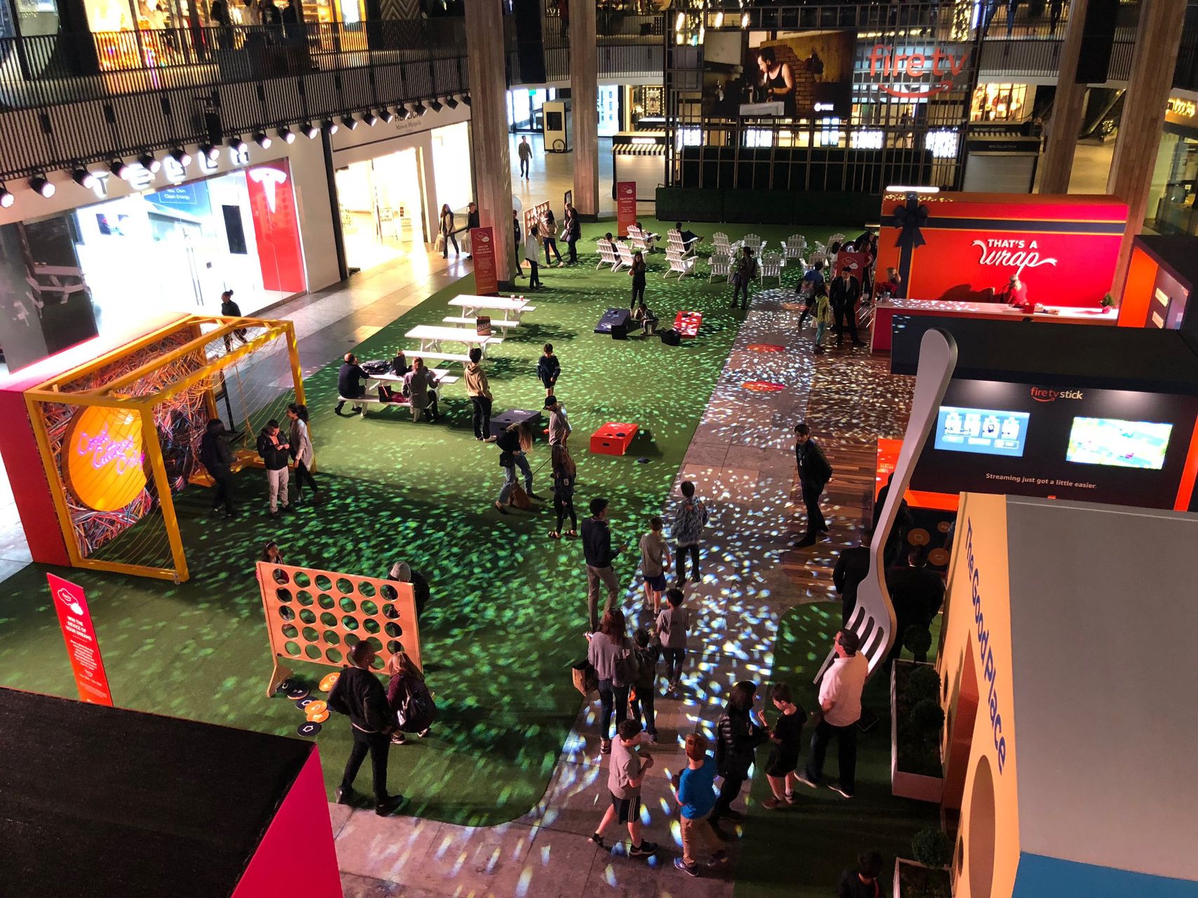 Amazon Popup Experiential Activation in Los Angeles, CA The Vendry