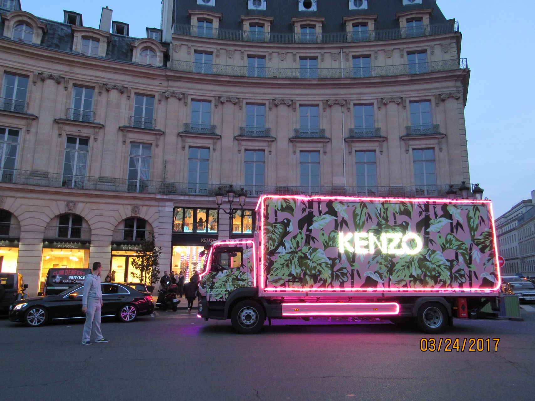 Kenzo Pop Up in Paris, France The Vendry